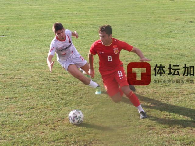 pp电子-最佳射手阿卜杜肉苏力：对抗下处理球能力得到提升